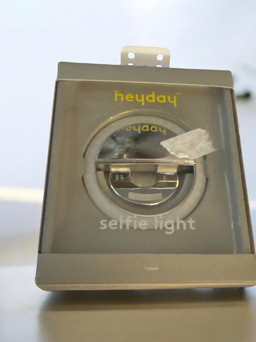 heyday Selfie Light Clip-On in Gray